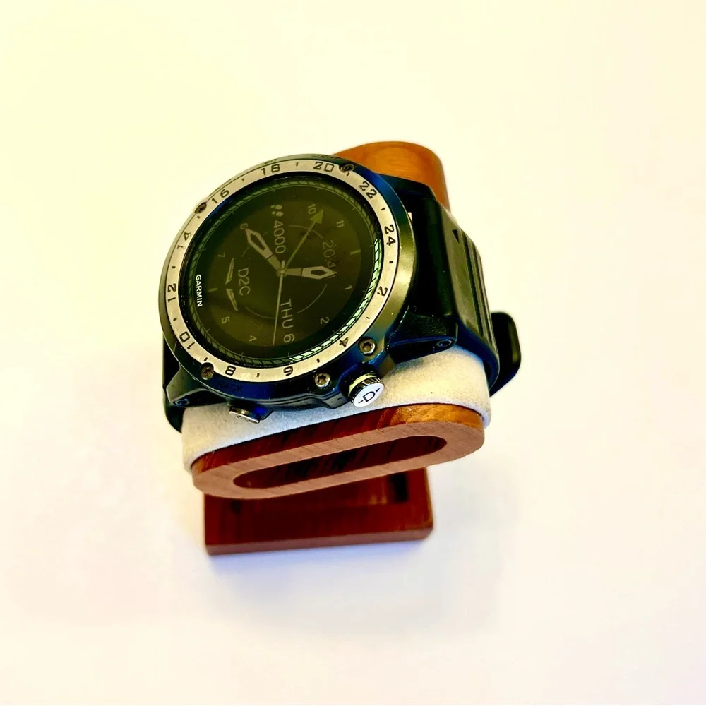 Garmin D2 Charlie (Avatar Smart Watch, Rare Watch, MSRP‎ 2400$)